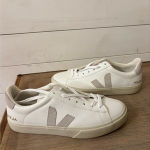 Men’s VEJA Campo White - Size 9 - Brand New
